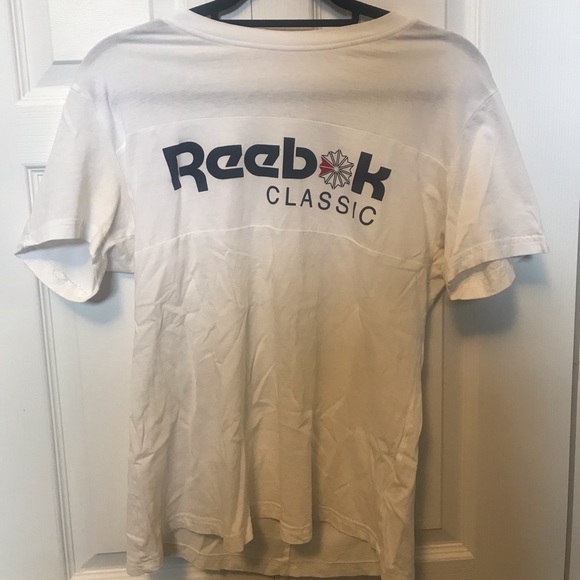 Reebok T-Shirt - Picture 2 of 4